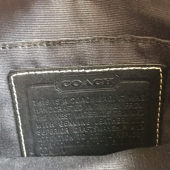 Vintage Coach Wristlet - Picture 5 of 5